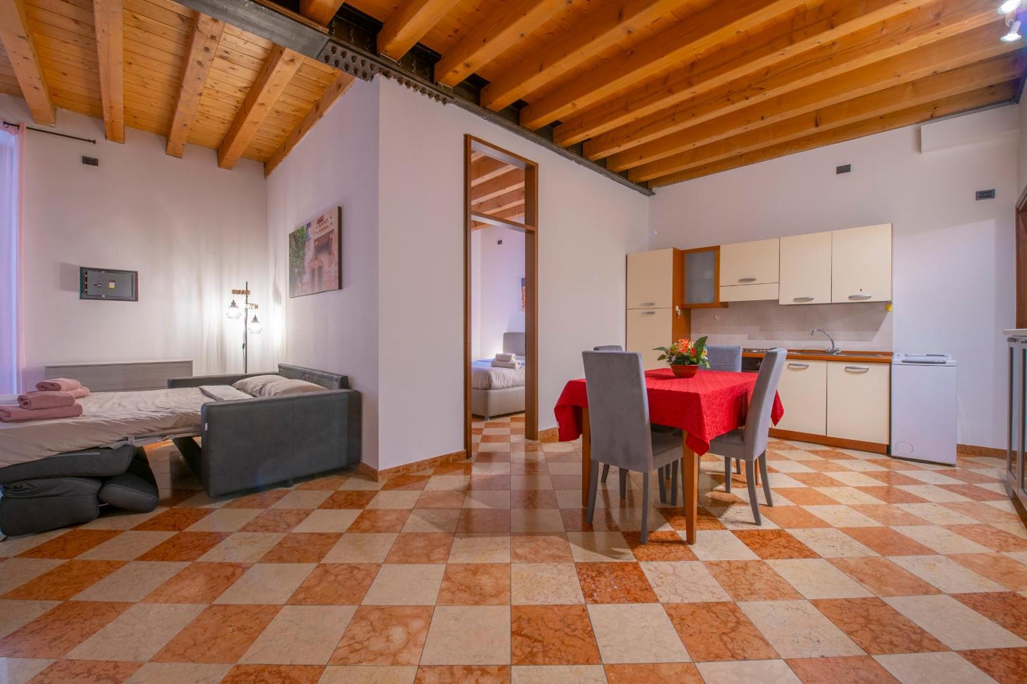 Palace Home Mazzini Vérone Extérieur photo