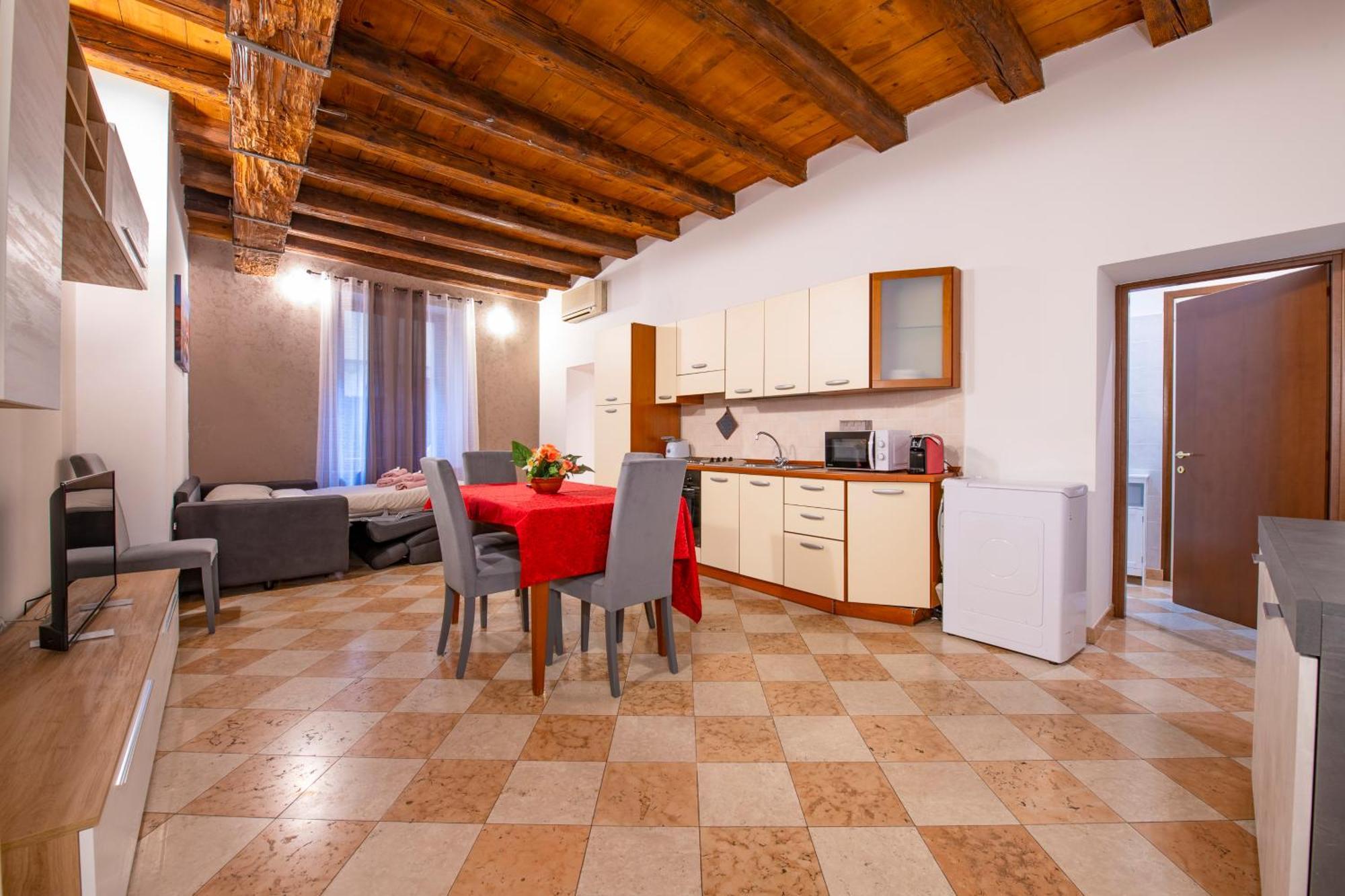 Palace Home Mazzini Vérone Extérieur photo