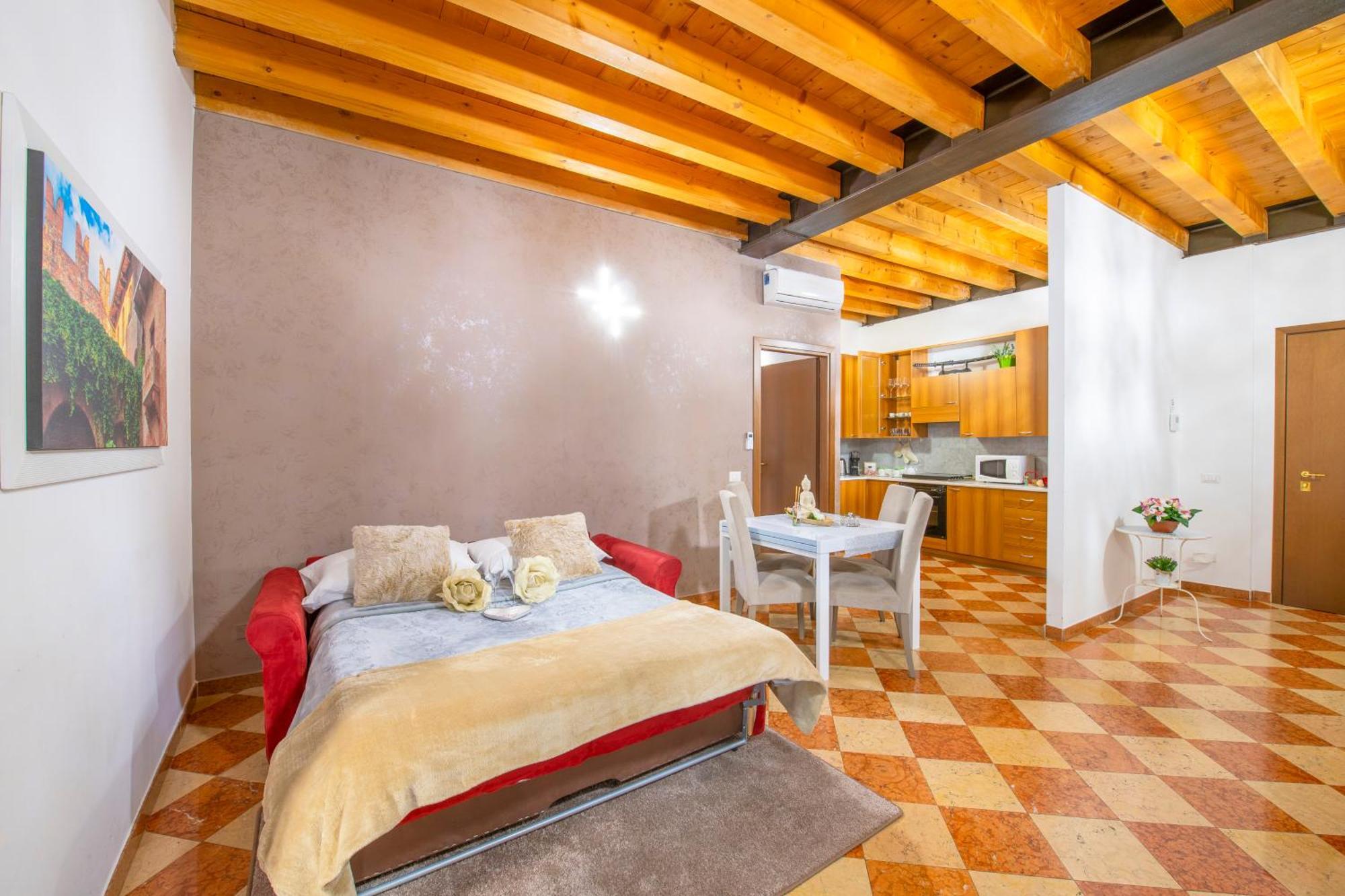 Palace Home Mazzini Vérone Extérieur photo