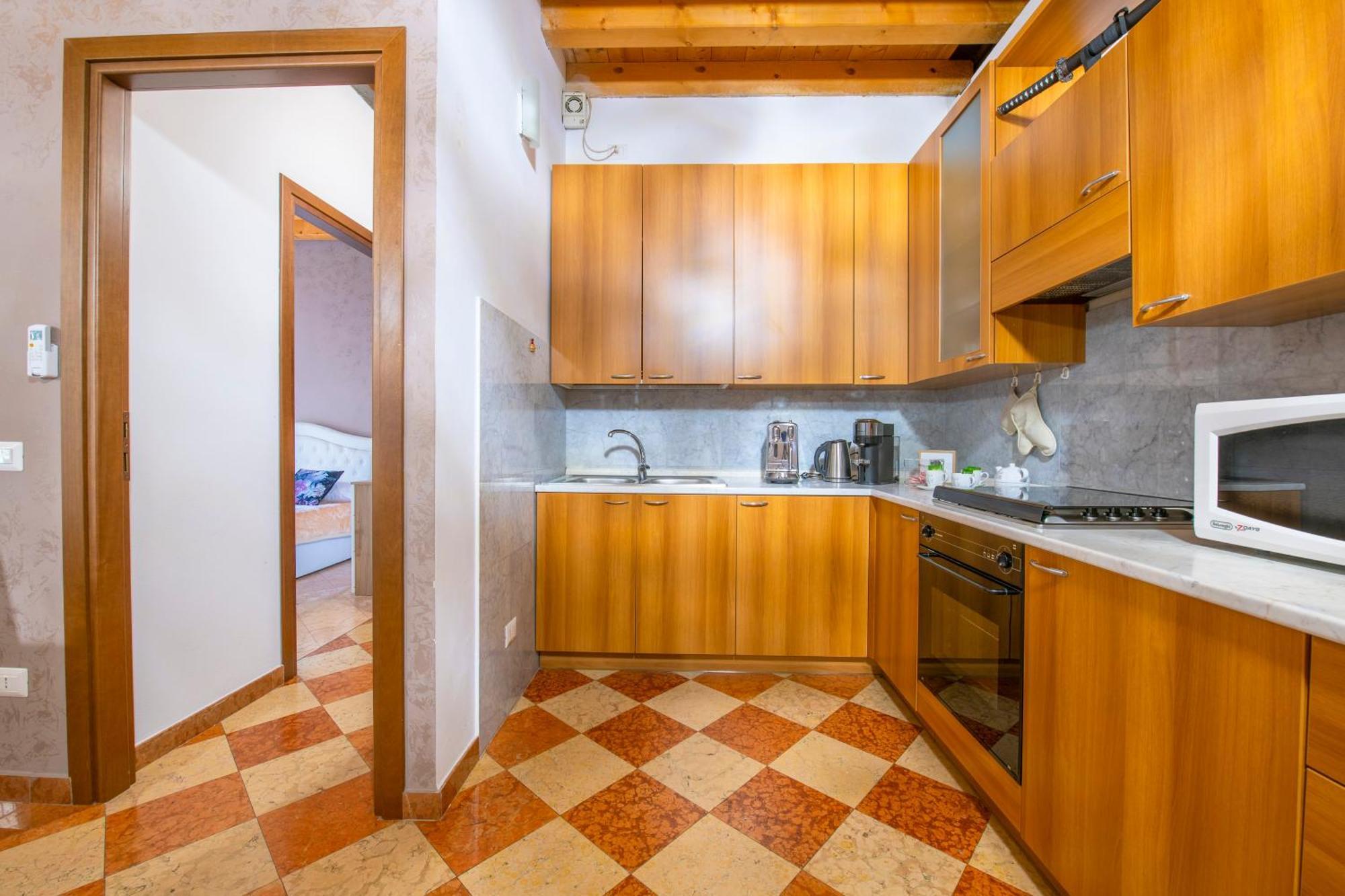Palace Home Mazzini Vérone Extérieur photo